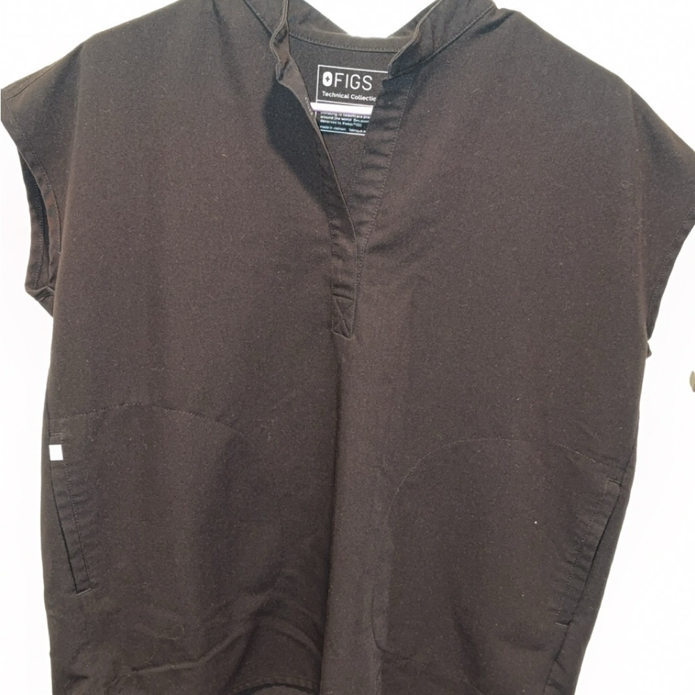 Figs Black Sleeveless Top